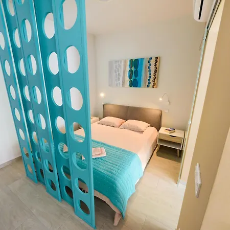 De Lux Mythical 8 Apartment